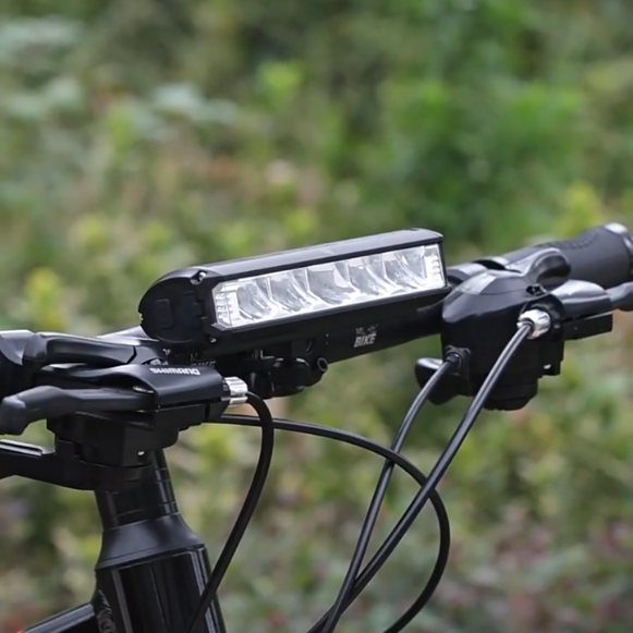 Bike Front Light USB rechargeability Aluminum Headlight 2600 Lumens High Bright Night Riding Outdoor Cycling Lights Equipment