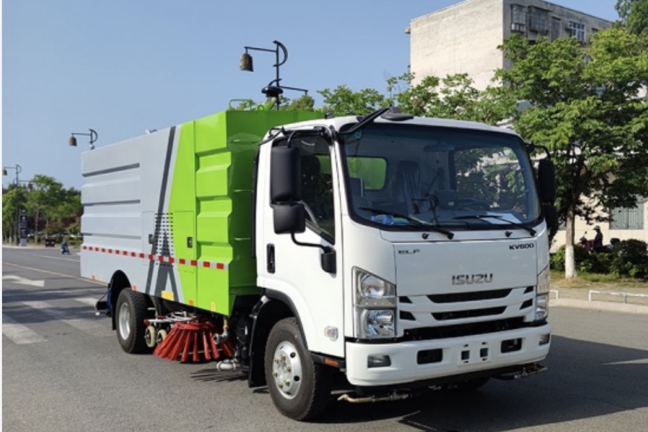 ISUZU KV600 street RoadHighway vacuum HighPressure Road sweeper Truck