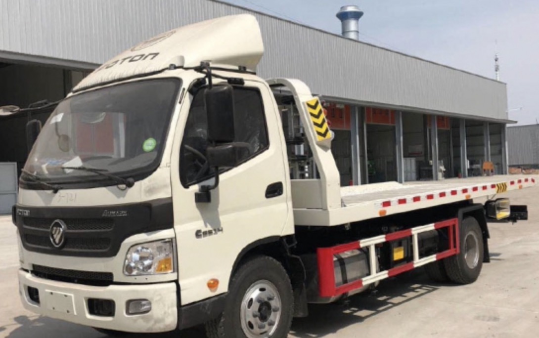 FOTON AUMARK 4 Ton RollbackFlatbed Towing Wrecker TowTruck