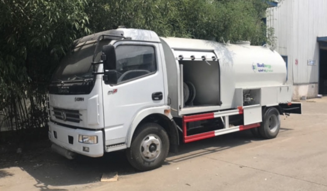 DFAC 6CBM LPG Bobtail Truck3Tons LPG Filling Tank Truck6,000L Propane Tank Truck