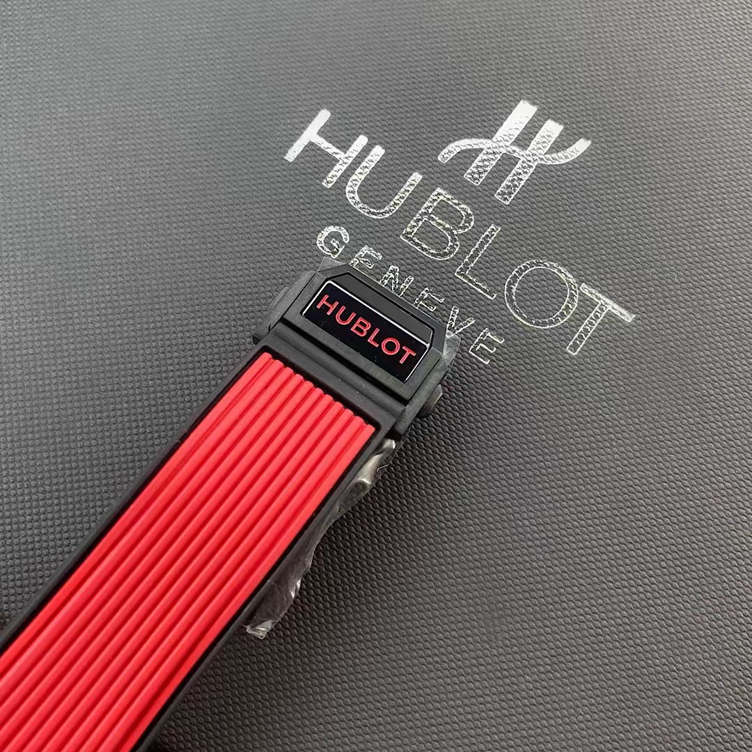 HUBLOT Classic Fusion series