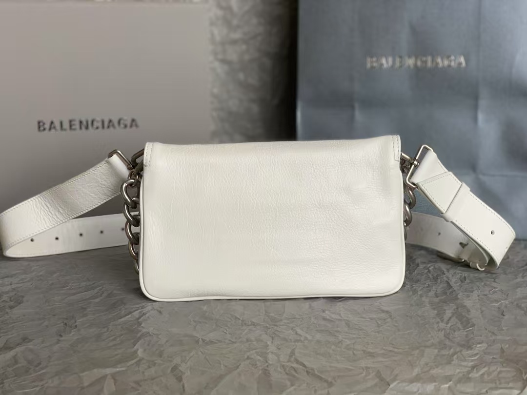 𝐁𝐚𝐥𝐞𝐧𝐜𝐢𝐚𝐠𝐚 BB Soft crossbody | shoulder bag